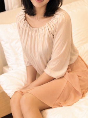 由紀奈